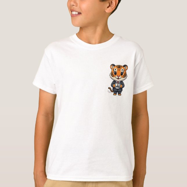 Executive Tiger Boss hält Kinder-Tasse T-Shirt (Vorderseite)
