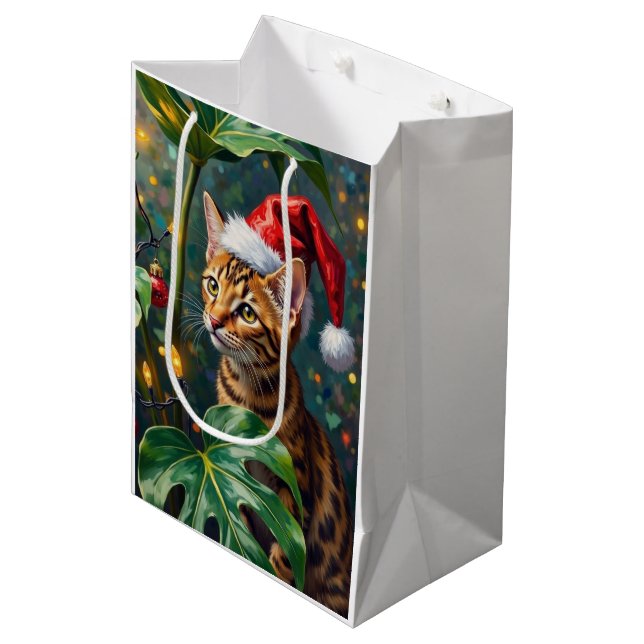 Exotic Bengal Cat Jungle Christmas Playtime Art Mittlere Geschenktüte (Vorderseite Schrägansicht)