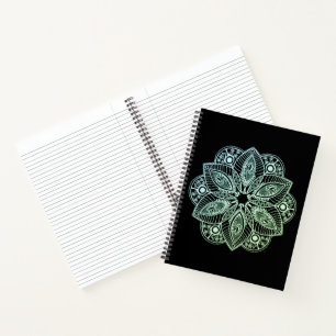 Exotic Tribal Green Gradient Mandala Notizbuch