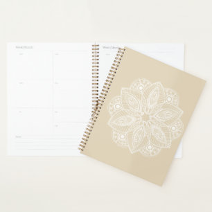 Exotic White Mandala auf Beige Hintergrund Planer