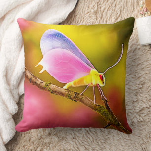 Exotic Winged Beauty Design Kissen