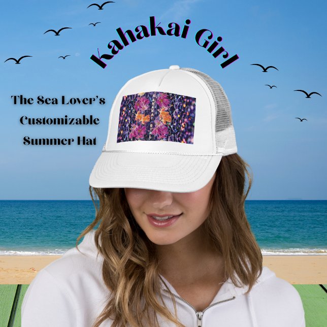 Exotische Blume Stone "Kahakai (Strand) Girl" Truckerkappe (Hawaiian-inspired hat with exotic flowers, magical stones, and "Kahakai Girl" customizable text)