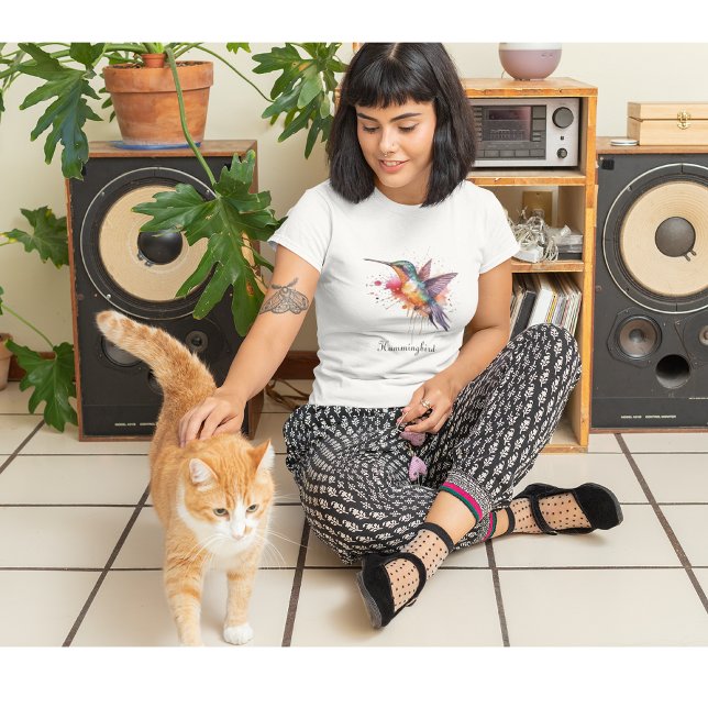 Exotische, farbenfrohe Kolibri individuell anpassb T-Shirt (Von Creator hochgeladen)