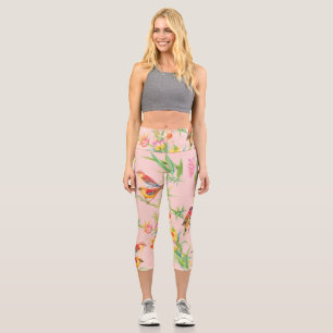 Exotische Vögel: Vintage Blüten nahtlos. Capri Leggings