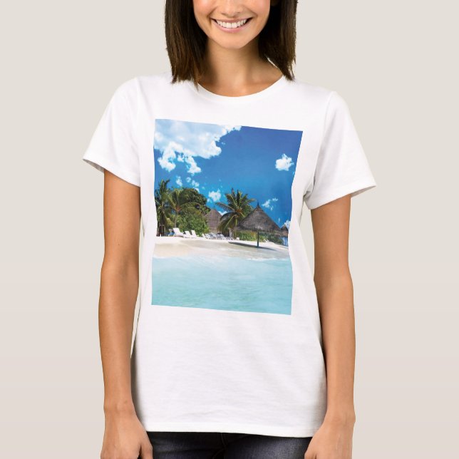Exotischer Strand T-Shirt (Vorderseite)