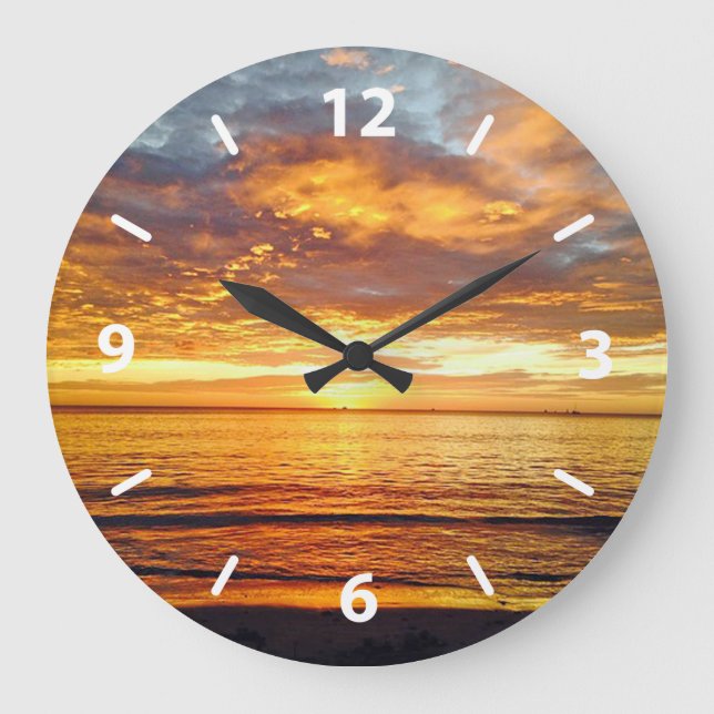Exotischer tropischer Sonnenuntergang, Strand Große Wanduhr (Vorderseite)