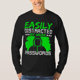 Experte für ethisches Hacking und Cybersicherheit T-Shirt
