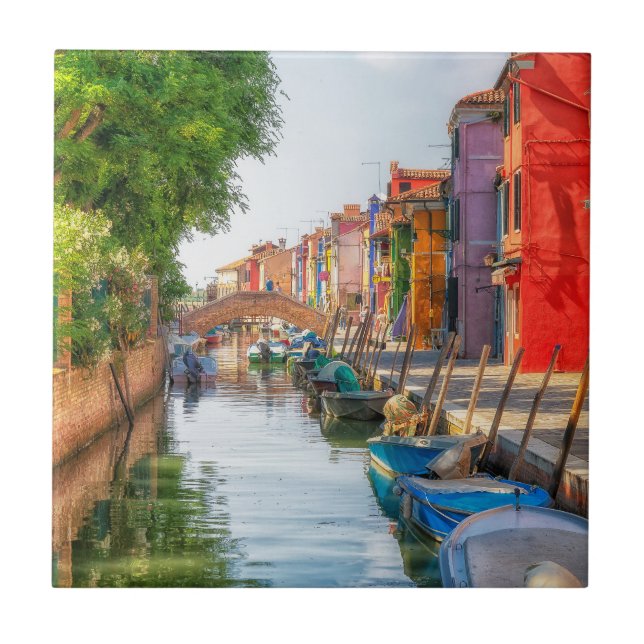 Explore the Vibrant Charm of Burano Fliese (Vorderseite)