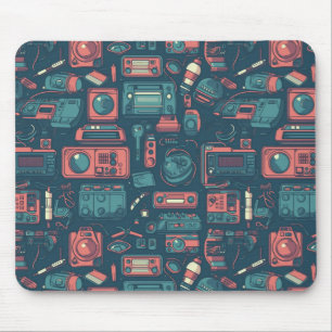 Explosion aus der Vergangenheit: Technik der 80er Mousepad