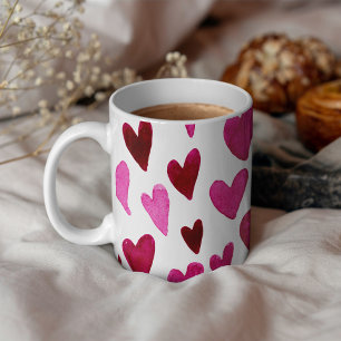 Explosion der Herzen von Valentinstagen - rosa und Kaffeetasse