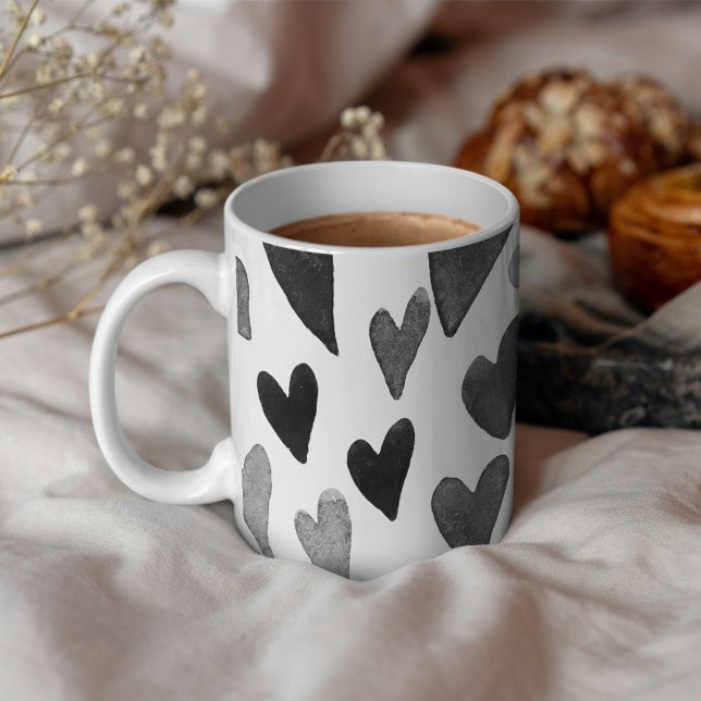 Explosion der Valentinstag - Schwarz-Weiß Kaffeetasse (Von Creator hochgeladen)