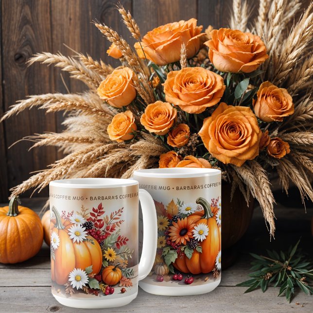 Exquisite Fall Pumpkins Wildflowers Custom Name Kaffeetasse (Exquisite Fall Pumpkins, Wildflowers and Autumn Branches Composition Design with Customizable Name.)