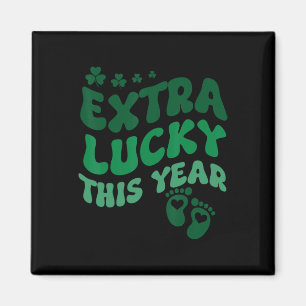 Extra Lucky Pregnancy Ankündigung St Patricks Day Magnet