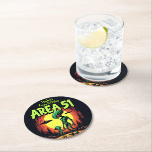 Extraterrestrische Beings erscheinen in der Nähe v Runder Pappuntersetzer