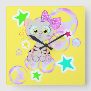 Extravagant Kitten - Quadratische Wanduhr