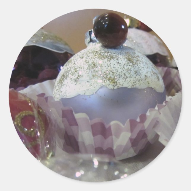 Extravagant Mattierter Cupcake Runder Aufkleber (Vorderseite)