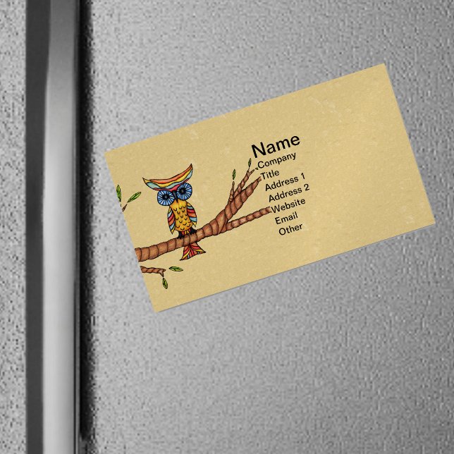 Extravagante Owl Tree Branch Magnetische Visitenkarte (Colourful fantasy owl blue eyes on branch with leaves on tan magnetic business card.)
