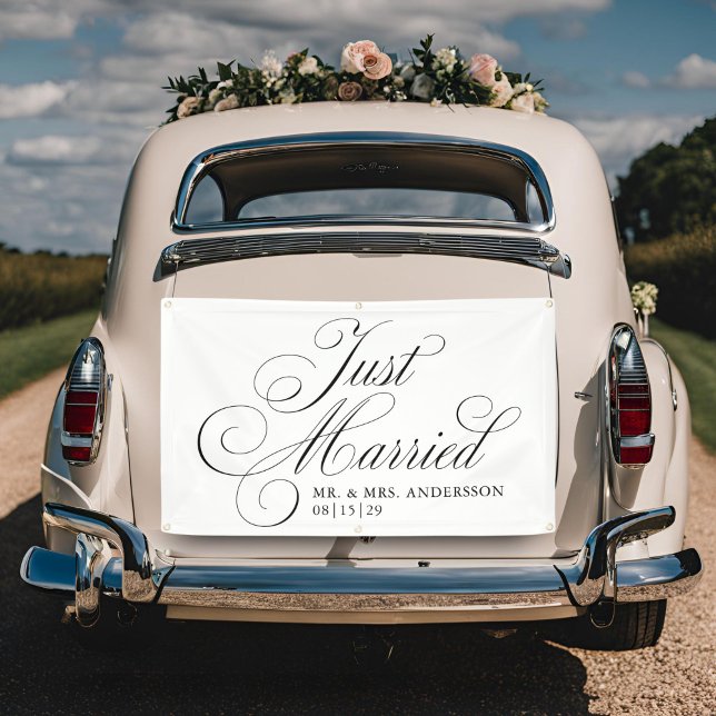 Extravagantes Script 4 Just Married Car Banner (Von Creator hochgeladen)