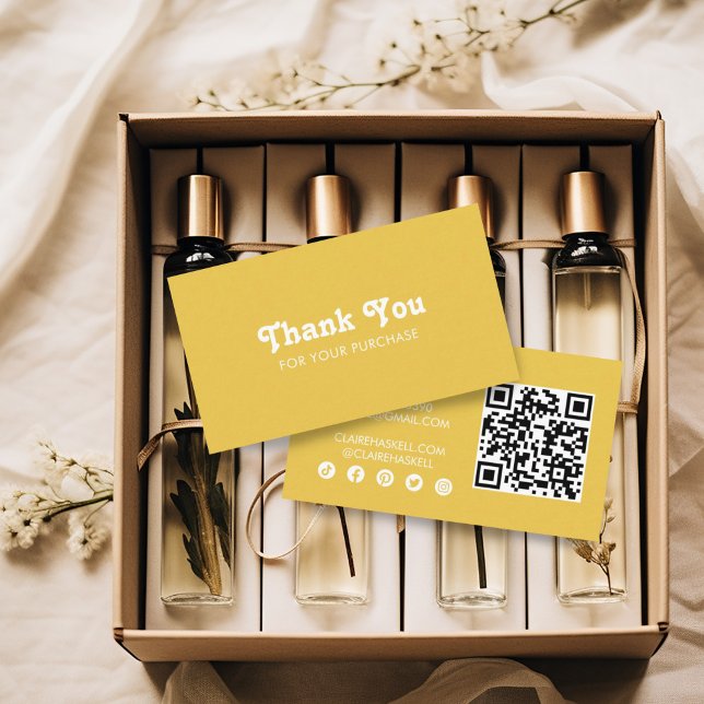 Extravagantes Script Chic Mustard Order Vielen Dan Visitenkarte (Mustard yellow thank you business cards with social icons and QR code)