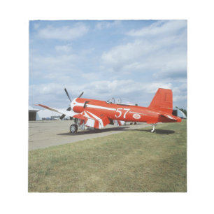 F2G-1D Super Corsair Flugzeug auf der Luftshow in Notizblock