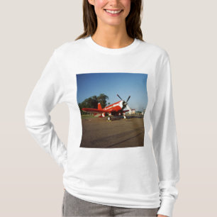 F2G-1D Super Corsair Flugzeug auf einer Luftfahrts T-Shirt