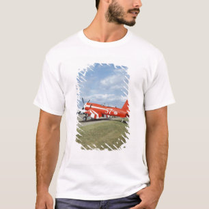 F2G-1D Superseeräuberflugzeug an der Flugschau T-Shirt