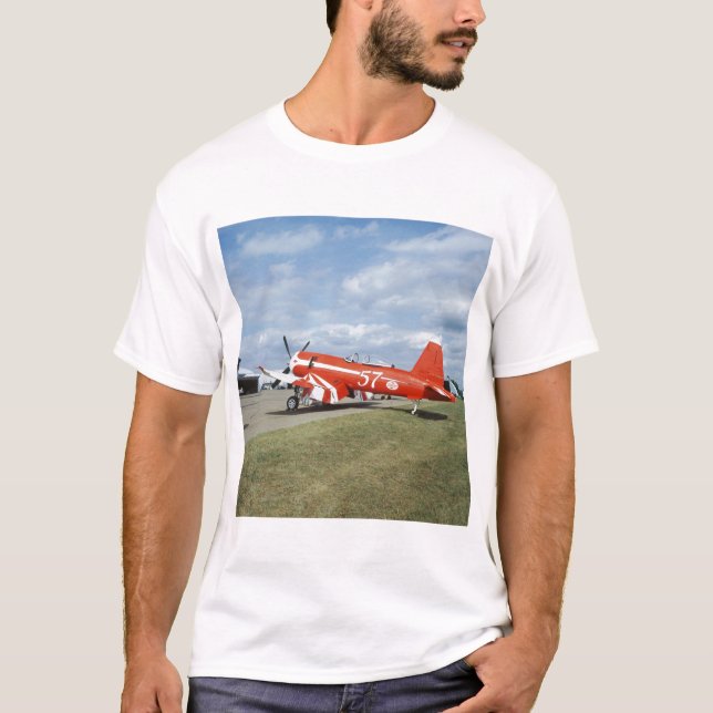 F2G-1D Superseeräuberflugzeug an der Flugschau T-Shirt (Vorderseite)