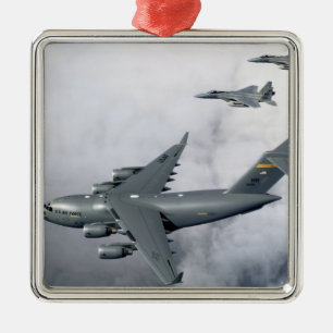 F-15B Adler begleiten den ersten auf Hawaii basier Silbernes Ornament