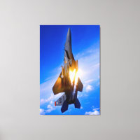 F-15E STRIKE EAGLE 32x48