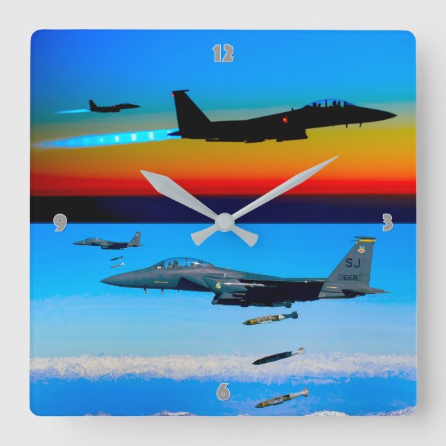 F-15E STRIKE EAGLE QUADRATISCHE WANDUHR (Vorderseite)
