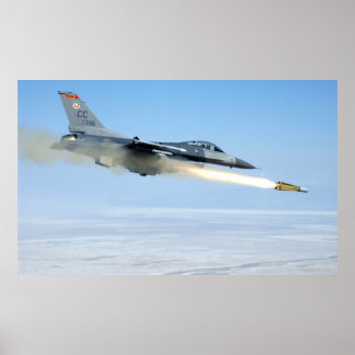 F-16 Feuert eine Maverick-Rakete Poster