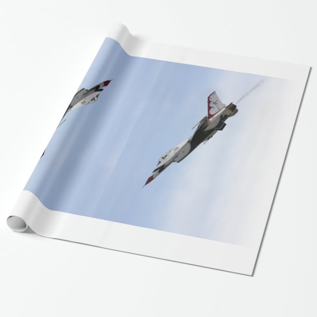 F-16 Thunderbird im Flug Geschenkpapier (Ungerollt)