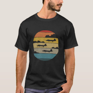 F-22 Raptor-Silhouette Retro-Sonnenuntergang in Wo T-Shirt