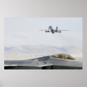 F-22 RaubvogelEA-6B Prowler Poster
