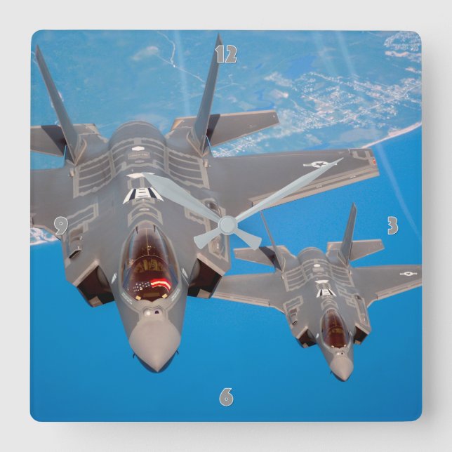 F-35A-BELEUCHTUNG II QUADRATISCHE WANDUHR (Vorderseite)