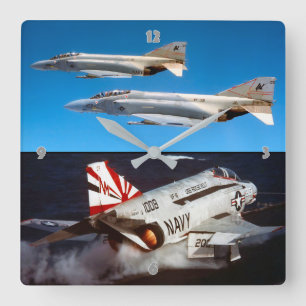 F-4 PHANTOM QUADRATISCHE WANDUHR