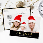 Fa La La Black Gold Modernes Weihnachtsfest Foto Folien Feiertagspostkarte<br><div class="desc">Fa La La Black Gold Modernes Weihnachtsfest Foto Moderne Real Foil Holiday Postcard. Mit dieser festlichen und modernen Urlaubskarte senden Sie Ihren Lieben eine Urlaubskarte. Alle Texte sind so vorbereitet,  dass Sie sie einfach und schnell mit Ihren eigenen Details personalisieren können. Gute Ferien!</div>