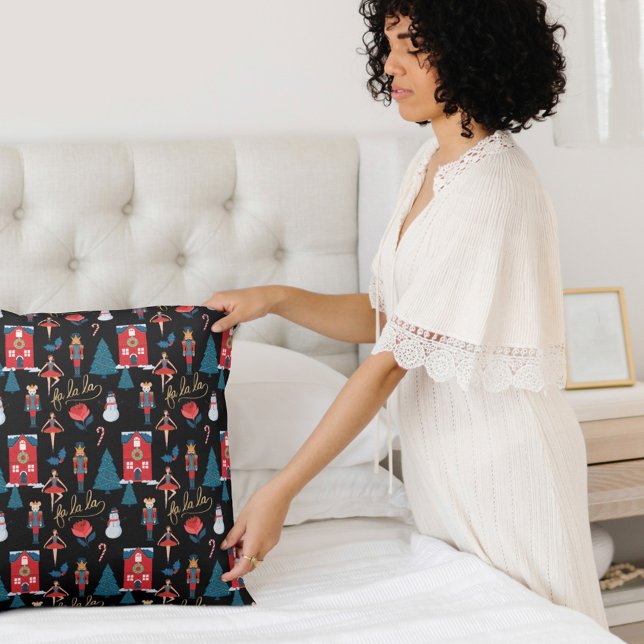 Fa La Pink Nutcracker Weihnachtsballenszene Kissen (Von Creator hochgeladen)