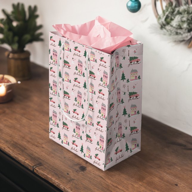 Fa La Zuhause für die Ferienstadt & Pink Retro Van Mittlere Geschenktüte (Fa La Home For The Holidays Town & Pink Retro Van Medium Gift Bag)