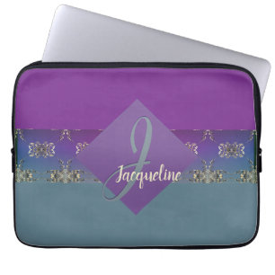 Fabergè-like Monogram Lila Blue Gradient Laptopschutzhülle