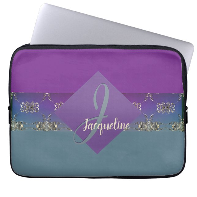Fabergè-like Monogram Lila Blue Gradient Laptopschutzhülle (Vorderseite)
