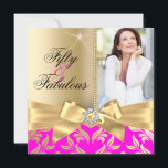 Fabulous 50th Pink Gold Leaf & Bow 50th Birthday Einladung<br><div class="desc">Fantastischer 50, Foto, Gold & Pink Bug mit Goldblattdesign. Elegante moderne und stilvolle 50. Geburtstagsparty Einladungen. Jeden Anlaß laden Foto Einladung hinzufügen. Jede Anlässe zum Geburtstag eingeladen. Passen Sie Ihre persönlichen Daten und Ihr Alter an. Template für Sweet 16, 16., Quinceanera 15., 18., 20., 21., 30., 40., 50., 60., 70.,...</div>