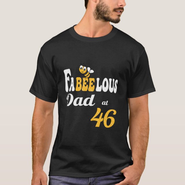 Fabulous Fabeelous Dad Bee Honeycomb Daddy 46Th B- T-Shirt (Vorderseite)