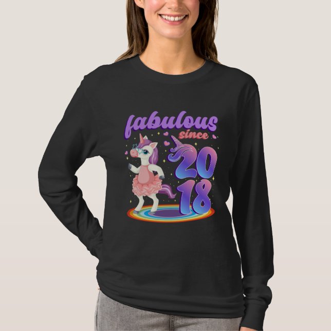 Fabulous Since 2018 Pretty Unicorn in Pink Dress F T-Shirt (Vorderseite)