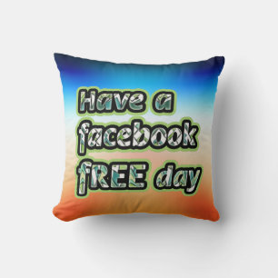Facebook Free Day Kissen