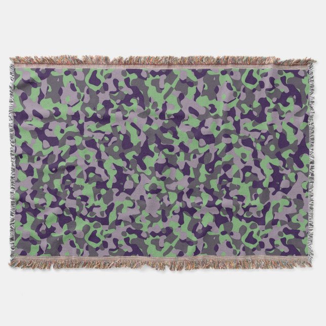 faded green and violet camo abstract decke (Vorderseite)