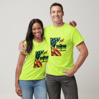 Fäden des Patriotismus grün vor Sicherheit T-Shirt