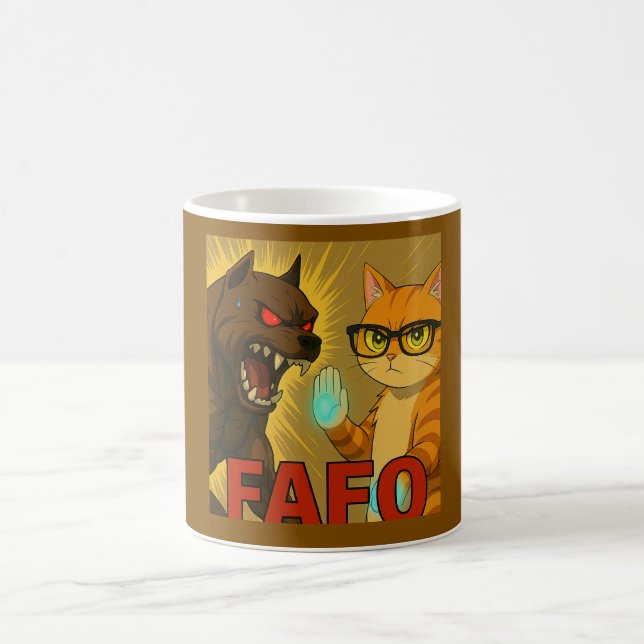 FAFO – Small Cat, Big Attitude Coffee Mug Verwandlungstasse (Mittel)