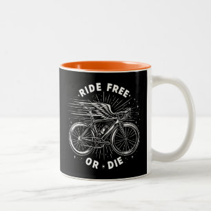 Fahren kostenlos oder Die mit dem Fahrrad Zweifarbige Tasse
