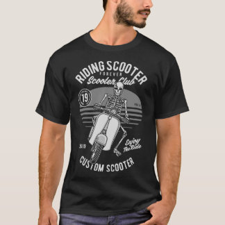 Fahren mit Roller T-Shirt